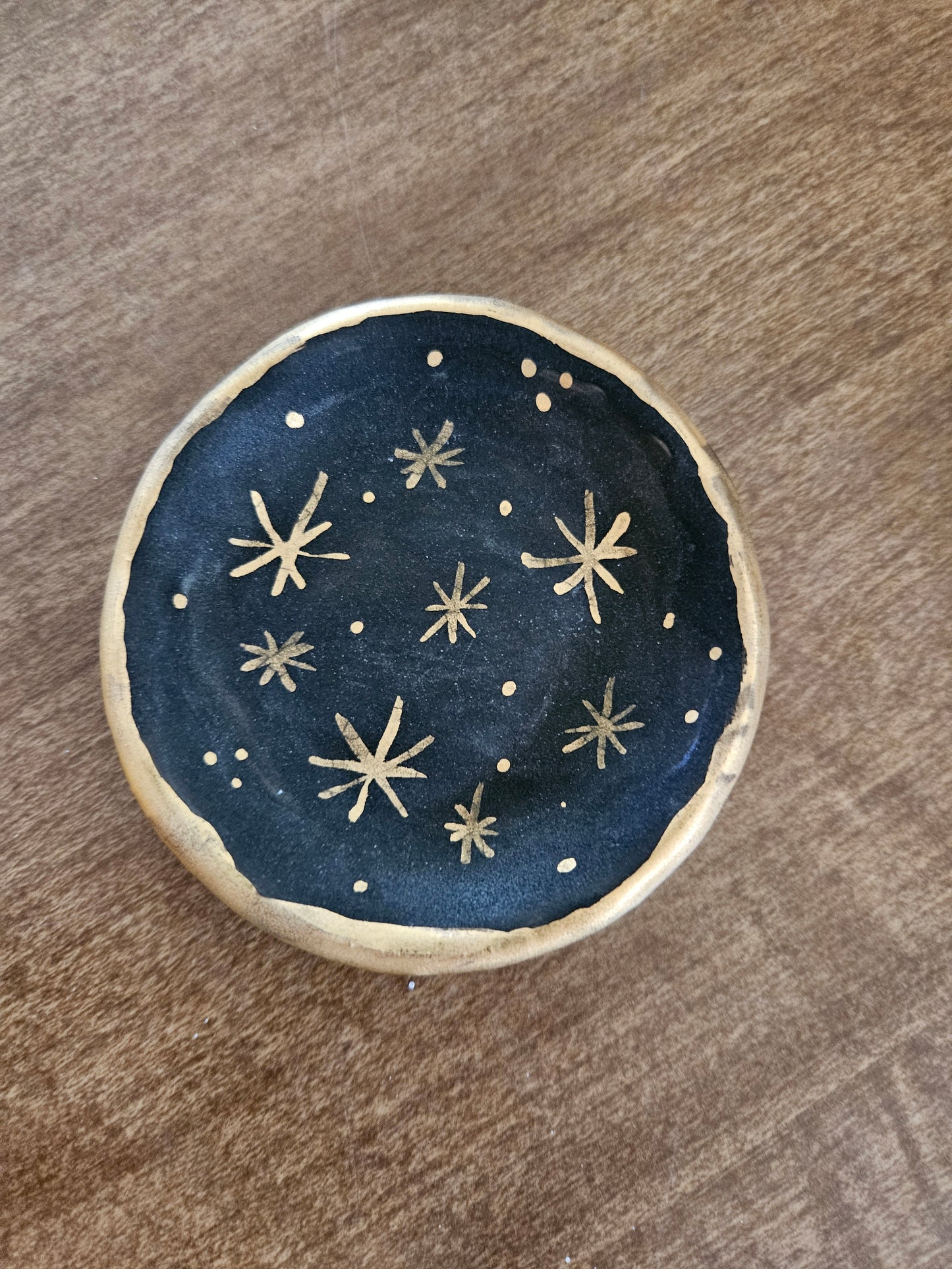 Black Ring Dish Gold Stars
